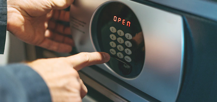 Cash Safe Openers in Palm Coast, Florida