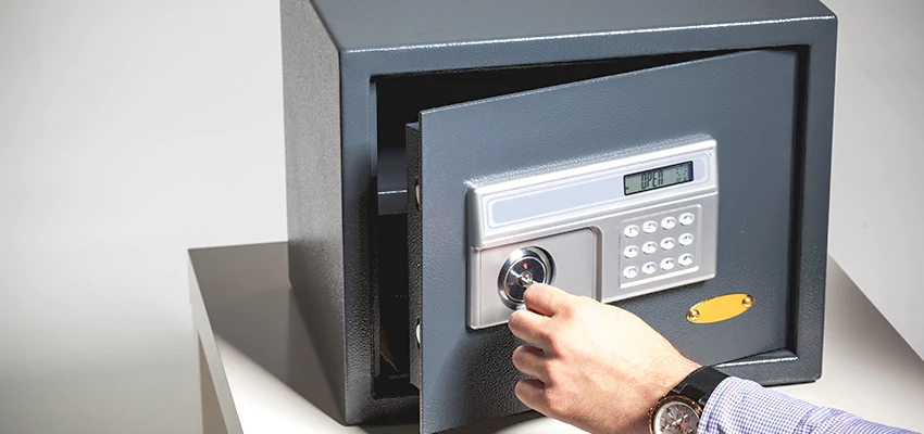 Jewelry Safe Unlocking Service in Palm Coast, Florida